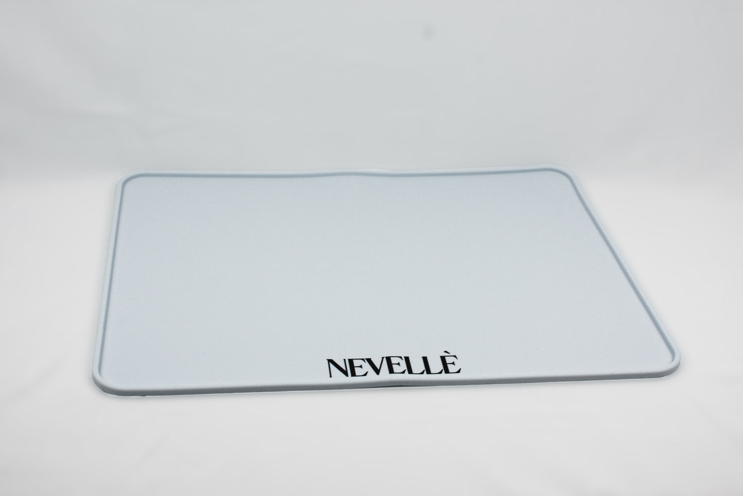 Nevellè Silicone Desk Matt